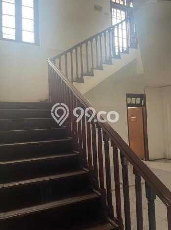 Rumah Mewah Siap Huni LT 484m2 di Kebayoran Baru, Jakarta Selatan Rumah Mewah Siap Huni LT 484m2 di Kebayoran Baru, Jakarta Selatan