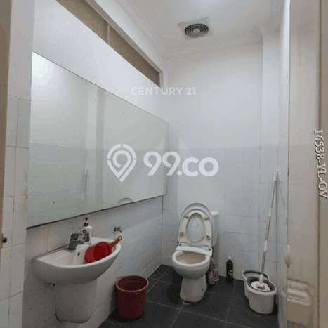 Untuk Dijual Kantor di Mampang Prapatan Jakarta Selatan LT 413m2 / LB 709m2 Untuk Dijual Kantor di Mampang Prapatan Jakarta Selatan LT 413m2 / LB 709m2