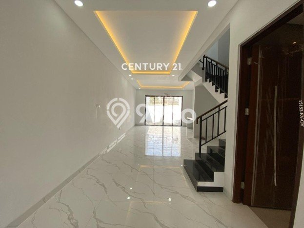 Dijual Rumah Mewah Elegan Dengan View Eksklusif di Meruya, Jakarta Barat Dijual Rumah Mewah Elegan Dengan View Eksklusif di Meruya, Jakarta Barat