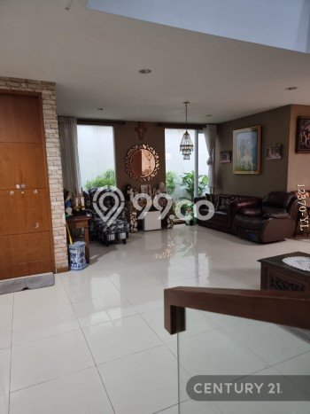 Rumah Mewah LB 400m2 Siap Pakai Desain Elegan di Pondok Indah, Jakarta Selatan Rumah Mewah LB 400m2 Siap Pakai Desain Elegan di Pondok Indah, Jakarta Selatan