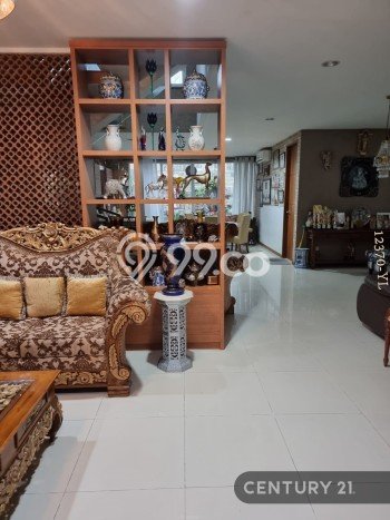 Rumah Mewah LB 400m2 Siap Pakai Desain Elegan di Pondok Indah, Jakarta Selatan Rumah Mewah LB 400m2 Siap Pakai Desain Elegan di Pondok Indah, Jakarta Selatan