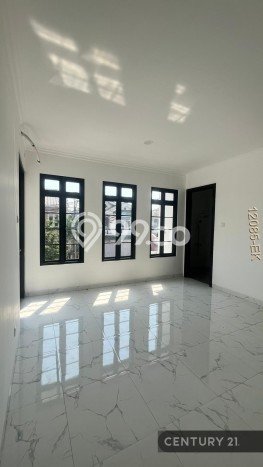 For Sale! Premium House LT 222m2 Desain Elegan di Sektor 9-Bintaro For Sale! Premium House LT 222m2 Desain Elegan di Sektor 9-Bintaro