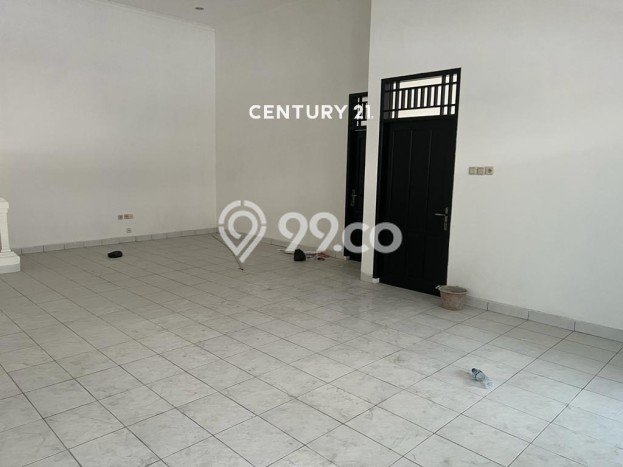 Jual Rumah Bagus Siap Huni LB 450m2 di Ciputat, Tangerang Selatan Jual Rumah Bagus Siap Huni LB 450m2 di Ciputat, Tangerang Selatan