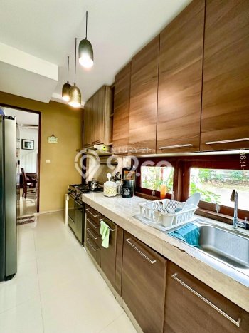 Dijual Rumah Mewah Elegan Dengan View Eksklusif di Graha Raya, Tangerang Dijual Rumah Mewah Elegan Dengan View Eksklusif di Graha Raya, Tangerang