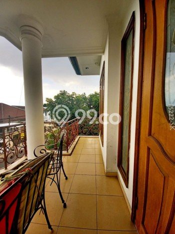 Dijual Rumah Mewah Megah Dengan View Cantik di Bintaro, Jakarta Selatan Dijual Rumah Mewah Megah Dengan View Cantik di Bintaro, Jakarta Selatan