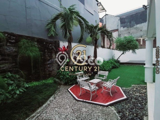 For Sale! Luxury House LT 250m2 Desain Elegan di Bintaro For Sale! Luxury House LT 250m2 Desain Elegan di Bintaro