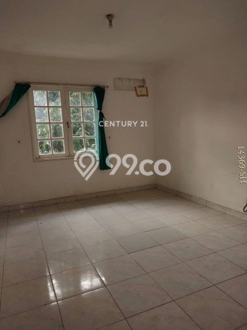 For Sale Rumah 4 Kamar Lokasi Ideal Nyaman dan Strategis di Ciputat For Sale Rumah 4 Kamar Lokasi Ideal Nyaman dan Strategis di Ciputat