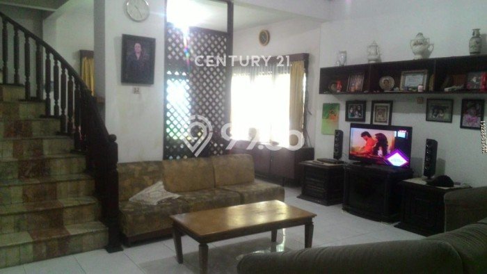Best Deal Hunian Mewah Ideal dan Luas di Tebet, Jakarta Selatan Best Deal Hunian Mewah Ideal dan Luas di Tebet, Jakarta Selatan