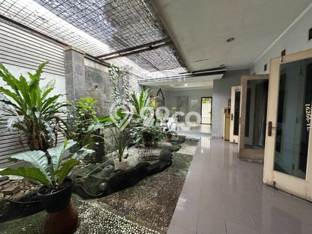 Dijual Rumah Mewah Elegan Dengan View Eksklusif di BSD City, Tangerang Dijual Rumah Mewah Elegan Dengan View Eksklusif di BSD City, Tangerang