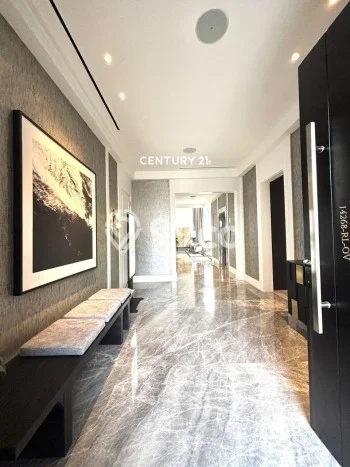 Ready to Use! Luxury House LT 364m2 Desain Elegan di Alam Sutera Ready to Use! Luxury House LT 364m2 Desain Elegan di Alam Sutera
