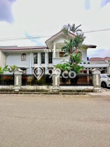 Dijual Hunian Mewah dengan Fasilitas Sekitar Lengkap di Bintaro, Jakarta Selatan Dijual Hunian Mewah dengan Fasilitas Sekitar Lengkap di Bintaro, Jakarta Selatan
