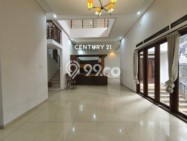 Dijual Rumah Luas Elegan Dengan View Cantik di Lebak Bulus, Jakarta Selatan Dijual Rumah Luas Elegan Dengan View Cantik di Lebak Bulus, Jakarta Selatan