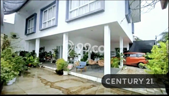 Hunian Eksklusif Dijual LT 243m2 di Ciputat, Tangerang Selatan Hunian Eksklusif Dijual LT 243m2 di Ciputat, Tangerang Selatan