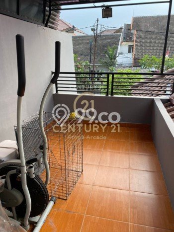 Hunian Mewah LB 230m2 Siap Pakai Desain Elegan di Sektor 1 - Bintaro, Jakarta Selatan Hunian Mewah LB 230m2 Siap Pakai Desain Elegan di Sektor 1 - Bintaro, Jakarta Selatan
