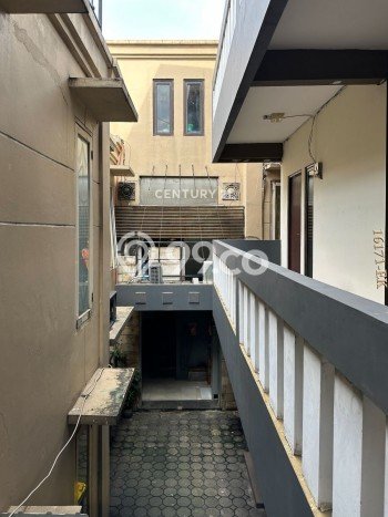 Hunian Elit LB 900m2 Siap Pakai Desain Elegan di Fatmawati, Jakarta Selatan Hunian Elit LB 900m2 Siap Pakai Desain Elegan di Fatmawati, Jakarta Selatan