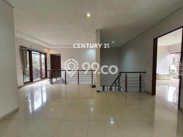 Dijual Rumah Luas Elegan Dengan View Cantik di Lebak Bulus, Jakarta Selatan Dijual Rumah Luas Elegan Dengan View Cantik di Lebak Bulus, Jakarta Selatan