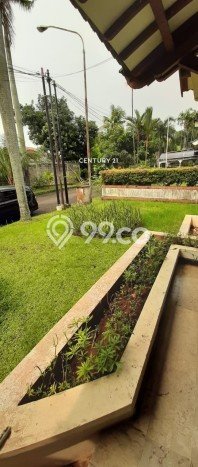 Ready to Use! Premium House LT 394m2 Desain Modern di Bintaro Ready to Use! Premium House LT 394m2 Desain Modern di Bintaro