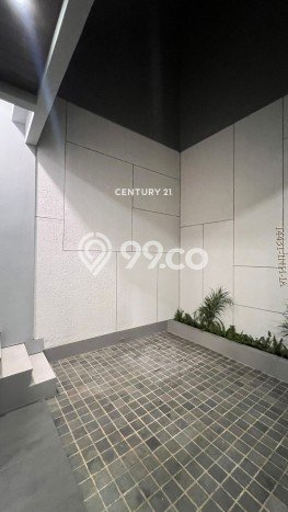 Rumah Mewah LB 280m2 Siap Pakai Desain Elegan di Pondok Indah, Jakarta Selatan Rumah Mewah LB 280m2 Siap Pakai Desain Elegan di Pondok Indah, Jakarta Selatan