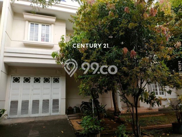 For Sale Rumah 4 Kamar Lokasi Ideal Nyaman dan Strategis di Ciputat For Sale Rumah 4 Kamar Lokasi Ideal Nyaman dan Strategis di Ciputat