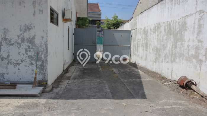Rumah SUPER MEWAH! di Laweyan, Surakarta, Luas 600m2m² Bangunan 352m2m², HARGA SPESIAL Rumah SUPER MEWAH! di Laweyan, Surakarta, Luas 600m2m² Bangunan 352m2m², HARGA SPESIAL