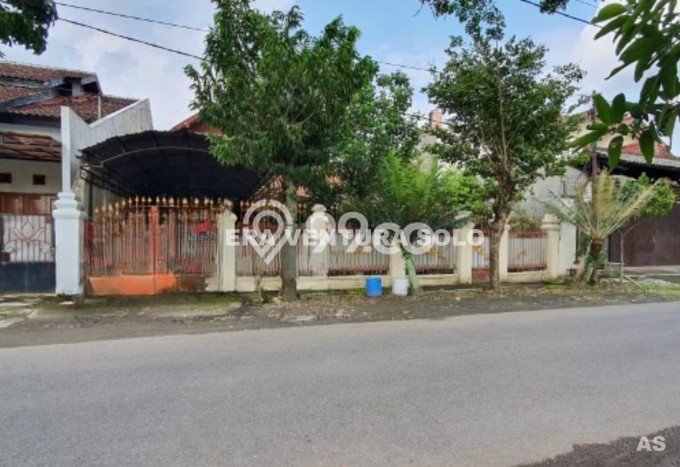 PROPERTI UNGGULAN! Rumah Premium area Banjarsari, LT 1041m2m² Bangunan 700m2m² PROPERTI UNGGULAN! Rumah Premium area Banjarsari, LT 1041m2m² Bangunan 700m2m²