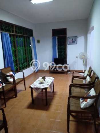 Jual Murah Rumah LT 203m2m² di Banjarsari, Keamanan 24 Jam, Surakarta Jual Murah Rumah LT 203m2m² di Banjarsari, Keamanan 24 Jam, Surakarta