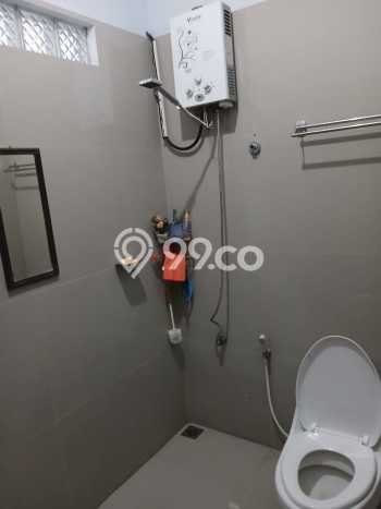 For Sale Rumah 6 Kamar Lokasi Ideal Bagus dan Strategis di Colomadu For Sale Rumah 6 Kamar Lokasi Ideal Bagus dan Strategis di Colomadu