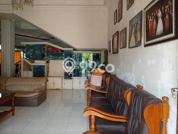 HARGA SPECIAL! Rumah Asri area Jaten, Karanganyar, LT 1187m2m² LB 400m2m² BISA KPR! HARGA SPECIAL! Rumah Asri area Jaten, Karanganyar, LT 1187m2m² LB 400m2m² BISA KPR!