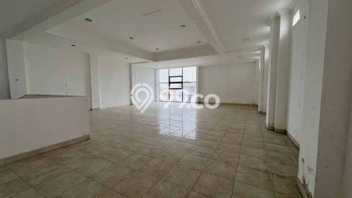 Ruko Kawasan Premium di Serengan, Luas 494m2m², Jalan Utama Ruko Kawasan Premium di Serengan, Luas 494m2m², Jalan Utama