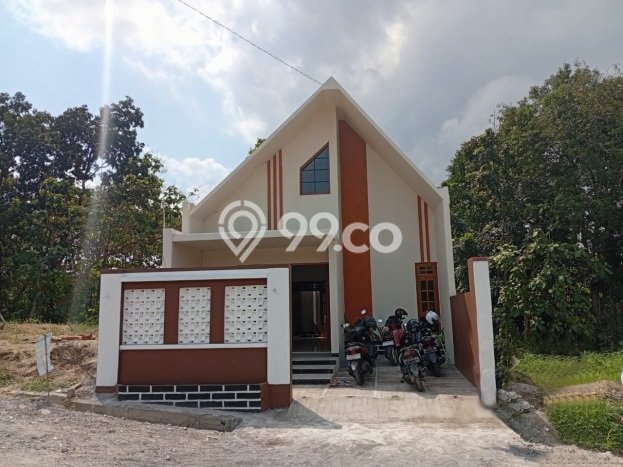 DIJUAL CEPAT! Rumah Modern area Gatak, Sukoharjo, LT 96m2m² Bangunan 65m2m² Bisa Nego! DIJUAL CEPAT! Rumah Modern area Gatak, Sukoharjo, LT 96m2m² Bangunan 65m2m² Bisa Nego!