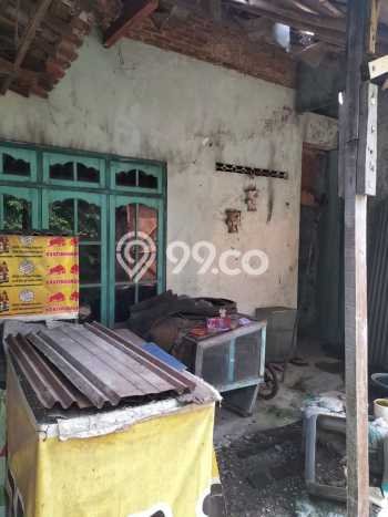 Rumah Nyaman untuk Keluarga area Kebakkramat - LT 680m2m² Rumah Nyaman untuk Keluarga area Kebakkramat - LT 680m2m²