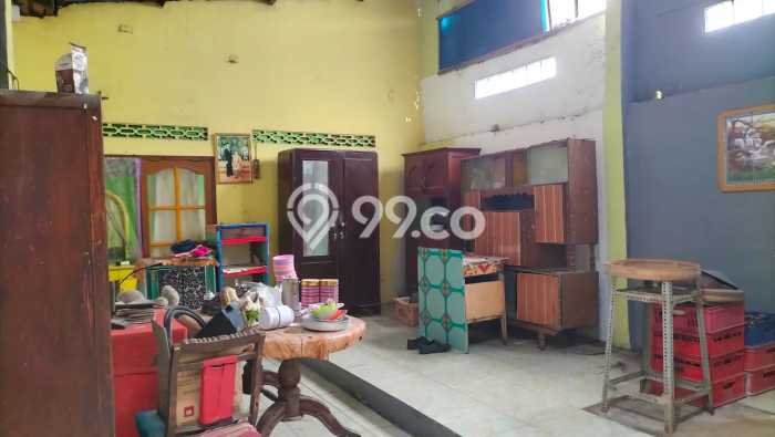 DIJUAL CEPAT! Rumah Modern area Kartasura, Sukoharjo, Luas 212m2m² LB 100m2m² BISA KPR! DIJUAL CEPAT! Rumah Modern area Kartasura, Sukoharjo, Luas 212m2m² LB 100m2m² BISA KPR!