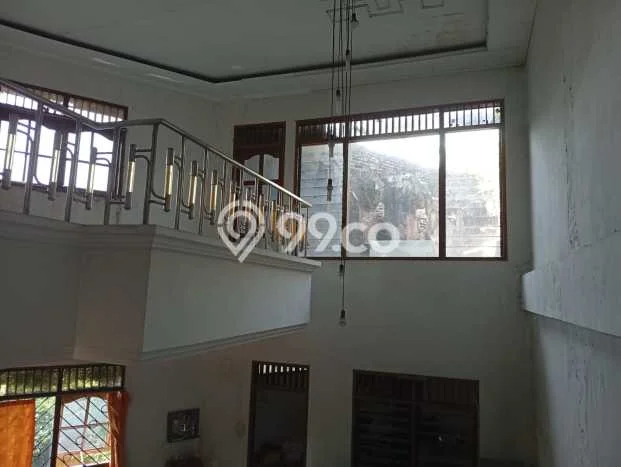 HARGA SPECIAL! Rumah Asri area Jaten, Karanganyar, LT 1187m2m² LB 400m2m² BISA KPR! HARGA SPECIAL! Rumah Asri area Jaten, Karanganyar, LT 1187m2m² LB 400m2m² BISA KPR!