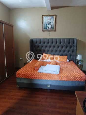 For Sale Rumah 6 Kamar Lokasi Ideal Bagus dan Strategis di Colomadu For Sale Rumah 6 Kamar Lokasi Ideal Bagus dan Strategis di Colomadu
