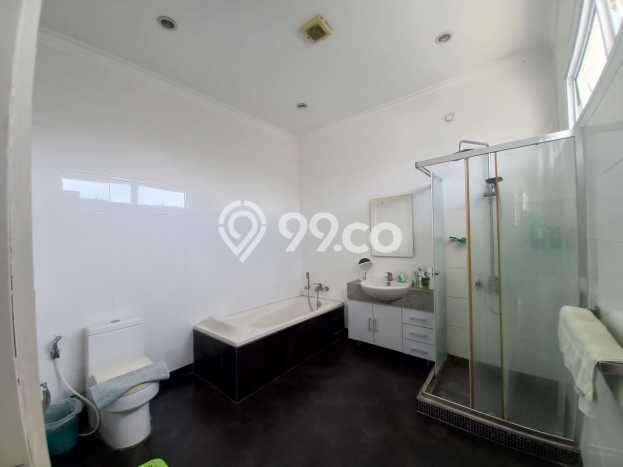 Rumah Akses Mudah area Colomadu, Karanganyar, Luas 172m2m² Bangunan 217m2m² Rumah Akses Mudah area Colomadu, Karanganyar, Luas 172m2m² Bangunan 217m2m²