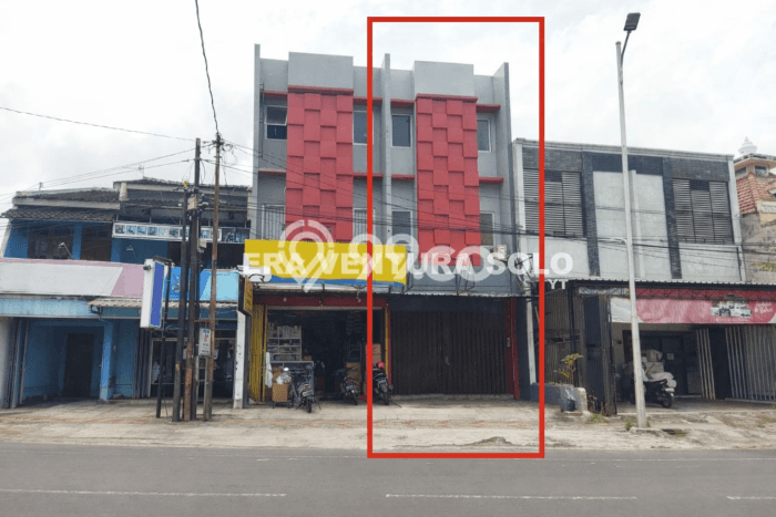 Dijual Ruko di Kartasura Sukoharjo LT 90m2 / LB 187m2 Dijual Ruko di Kartasura Sukoharjo LT 90m2 / LB 187m2