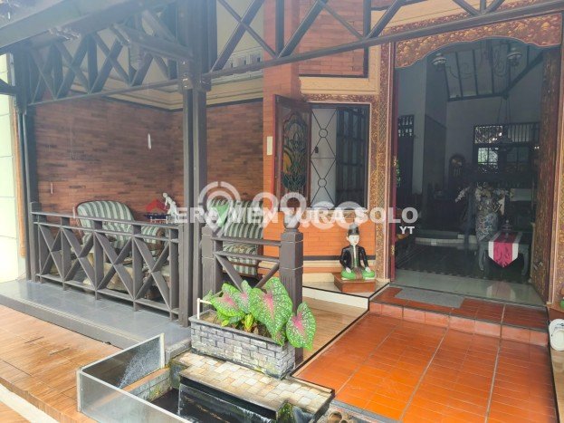 Dijual Rumah Mewah Exclusive di Banjarsari, Solo Dijual Rumah Mewah Exclusive di Banjarsari, Solo