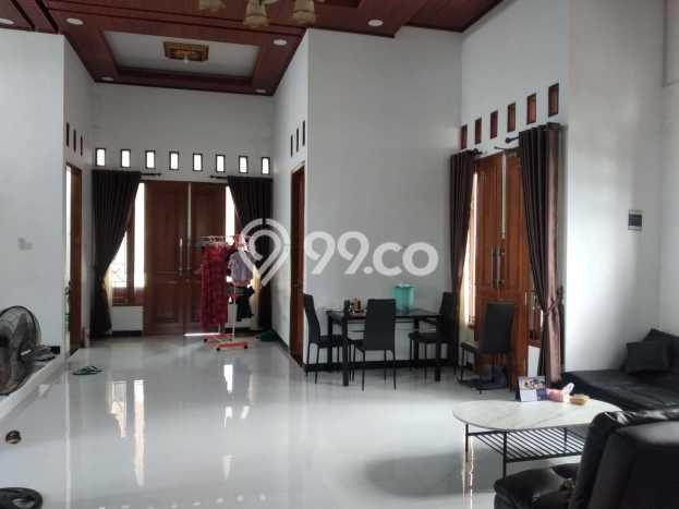 Siap Huni Rumah Mewah 3 Kamar di Jaten Dekat ke Mana Pun Siap Huni Rumah Mewah 3 Kamar di Jaten Dekat ke Mana Pun
