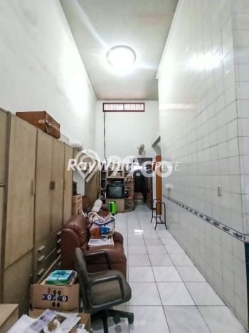 Rumah Elit Modern Siap Huni di Pondok Indah Jakarta Selatan Rumah Elit Modern Siap Huni di Pondok Indah Jakarta Selatan