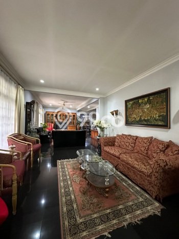 HARGA SPECIAL! Rumah Asri di Cipete, LT 320m² LB 360m² HARGA SPECIAL! Rumah Asri di Cipete, LT 320m² LB 360m²