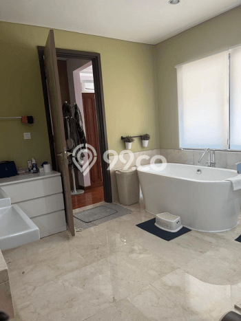 Jual Rumah Mewah Elegan Dengan View Cantik di Lebak Bulus, Jakarta Selatan Jual Rumah Mewah Elegan Dengan View Cantik di Lebak Bulus, Jakarta Selatan