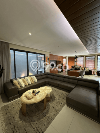 Bisa KPR! Rumah Cipete, Jakarta Selatan, Luas 133m² LB 285m² Bisa KPR! Rumah Cipete, Jakarta Selatan, Luas 133m² LB 285m²
