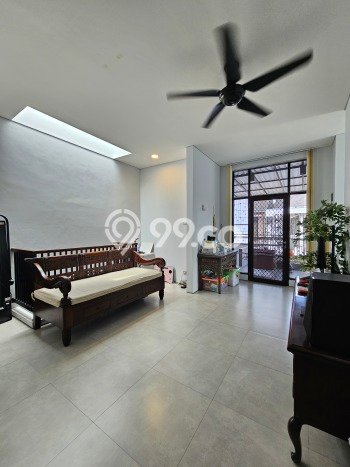 Dijual Rumah Mewah Megah Dengan View Cantik di Bintaro, Tangerang Selatan Dijual Rumah Mewah Megah Dengan View Cantik di Bintaro, Tangerang Selatan
