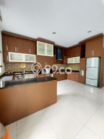Jual Rumah Luas Elegan Dengan View Eksklusif di BSD, Tangerang Jual Rumah Luas Elegan Dengan View Eksklusif di BSD, Tangerang