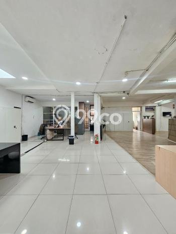 Best Deal Hunian Premium Ideal dan Luas di Kebayoran Baru, Jakarta Selatan Best Deal Hunian Premium Ideal dan Luas di Kebayoran Baru, Jakarta Selatan