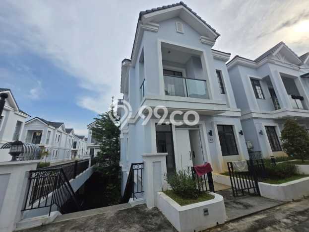 Disewakan Rumah Murah di Suvarna Sutera Tangerang dengan 3 Kamar Tidur Disewakan Rumah Murah di Suvarna Sutera Tangerang dengan 3 Kamar Tidur