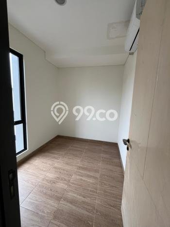 Rumah sewa siap pakai 4 Kamar Tidur di Suvarna Sutera, Tangerang Rumah sewa siap pakai 4 Kamar Tidur di Suvarna Sutera, Tangerang