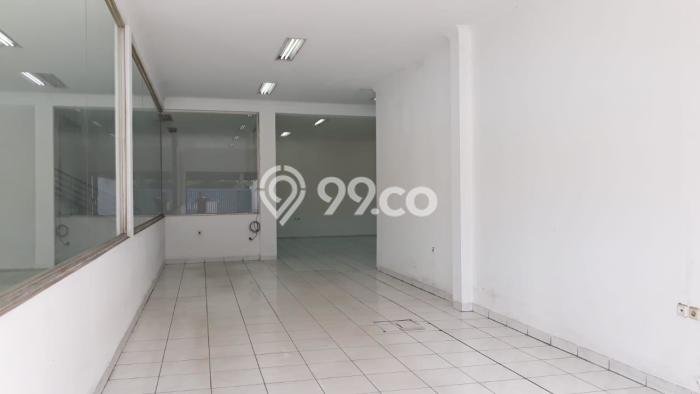 Ruko Disewakan di Kawasan Ramai Tangerang, Tangerang Ruko Disewakan di Kawasan Ramai Tangerang, Tangerang