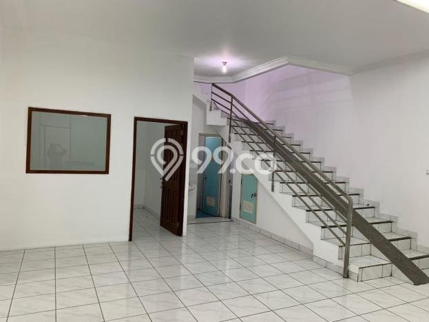 Ruko Disewakan di Kawasan Ramai Tangerang, Tangerang Ruko Disewakan di Kawasan Ramai Tangerang, Tangerang