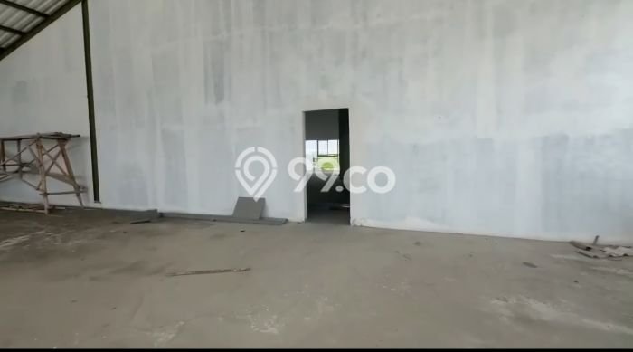 Unit Gudang Dijual di Tangerang Tangerang Luas Bangunan 4935m2 Unit Gudang Dijual di Tangerang Tangerang Luas Bangunan 4935m2